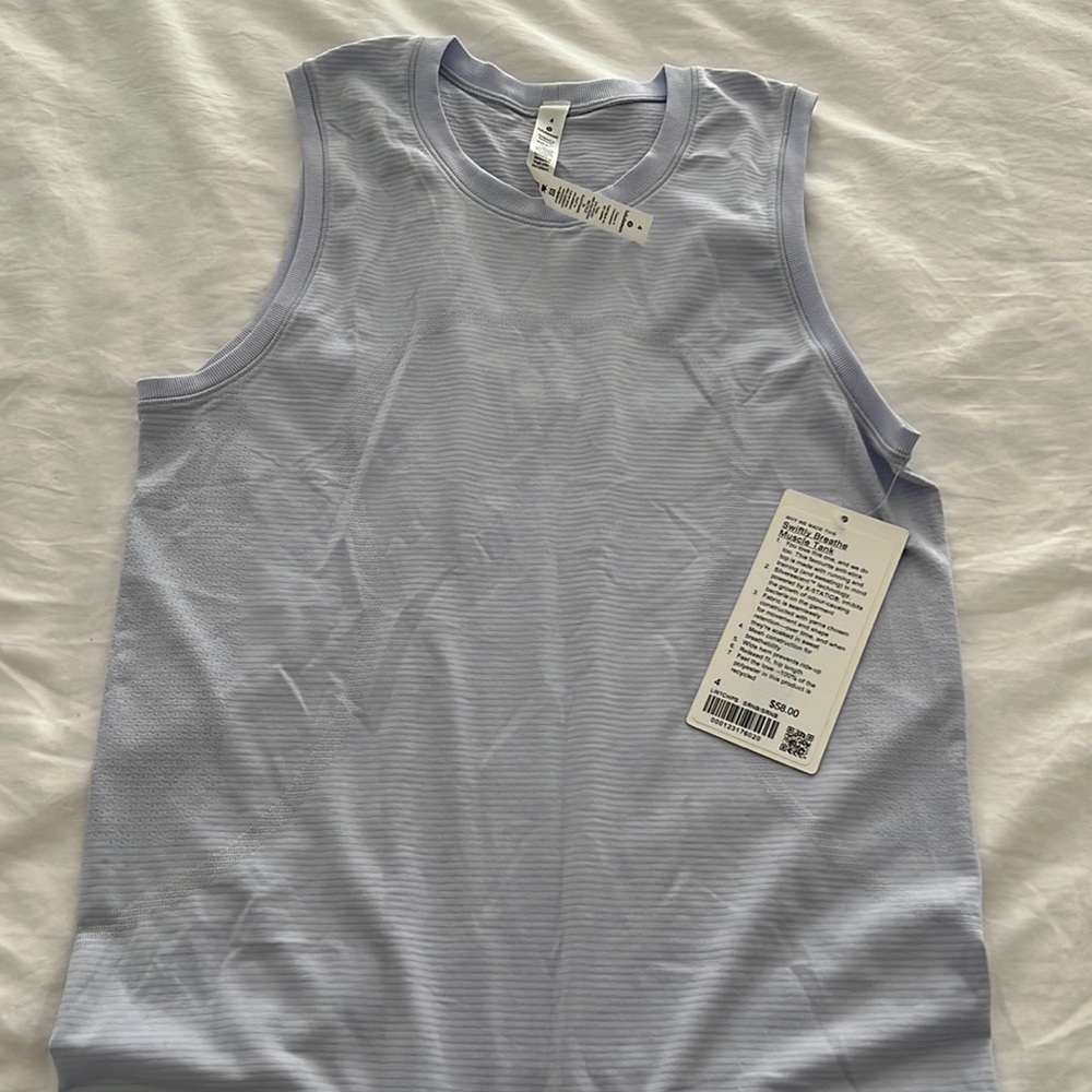 Lululemon swiftly breathe muscle tank